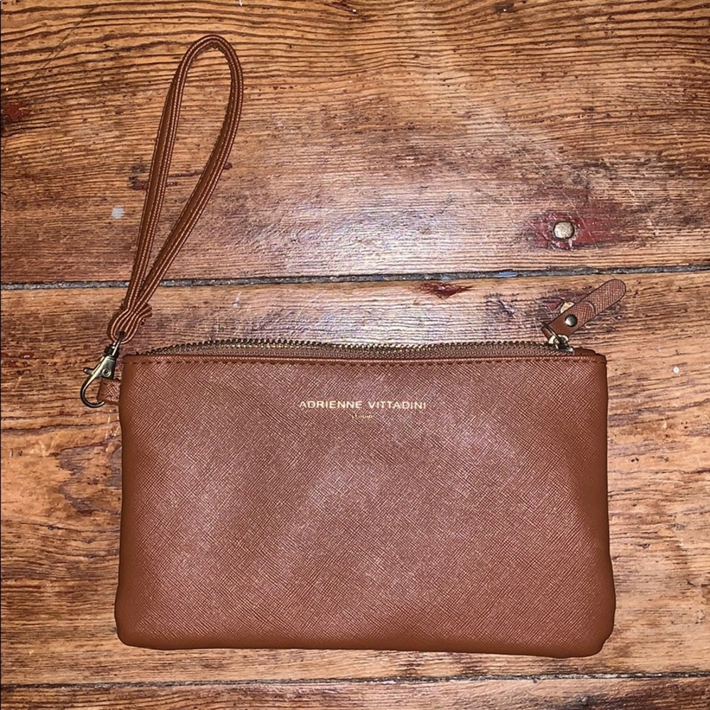 Adrienne Vittadini Clutch w/ portable charger